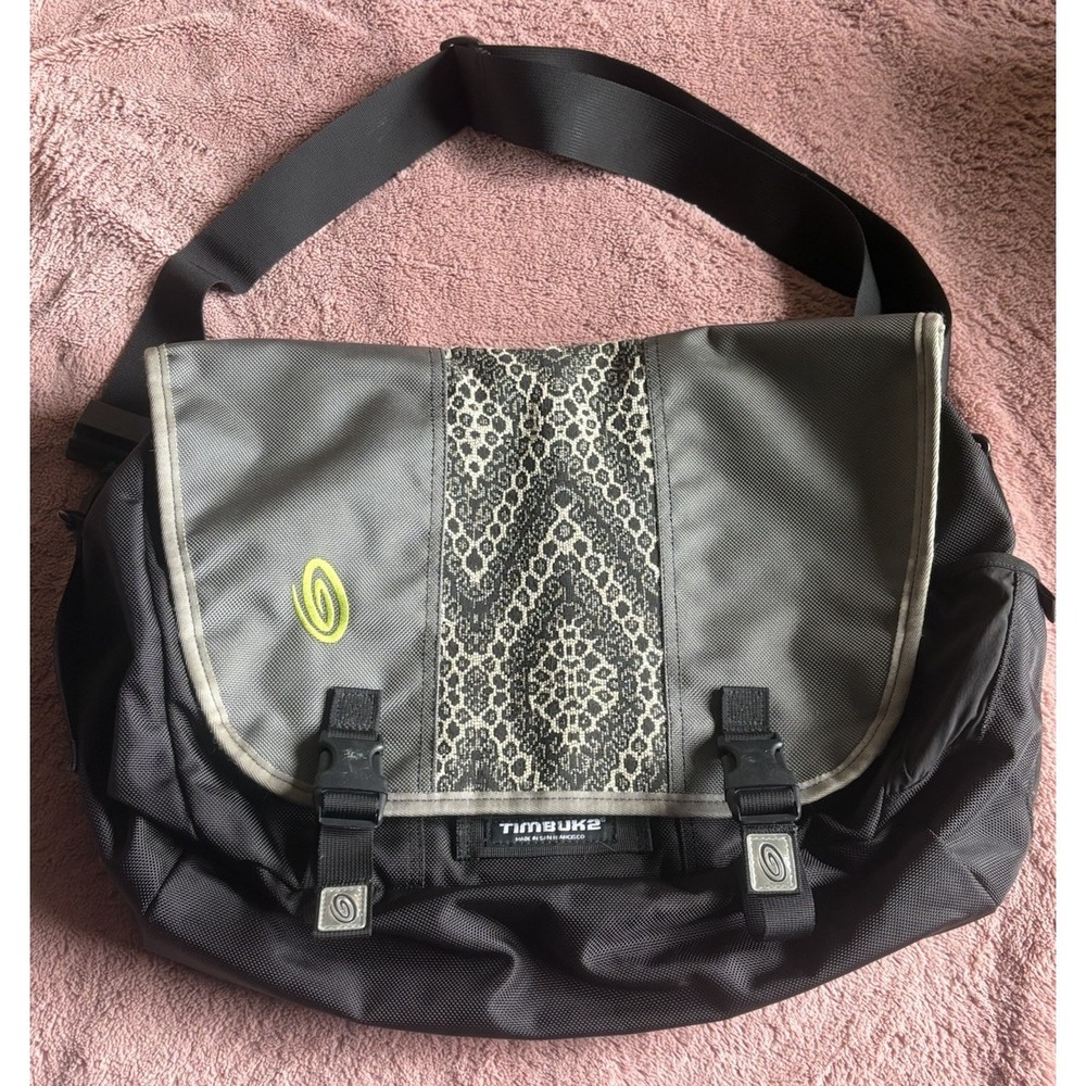 Vintage Timbuk2 Black Gray Rare Design Large Messenger Carry Bag-See Description